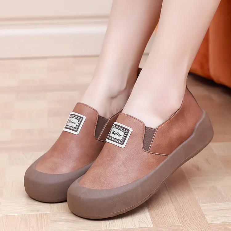 秋季防滑平底深口圆头休闲混搭风妈妈鞋时尚百搭女单鞋