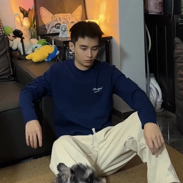 【买一赠一】T1MEPALPENG原创简约长袖T恤打底衫百搭纯棉透气男女