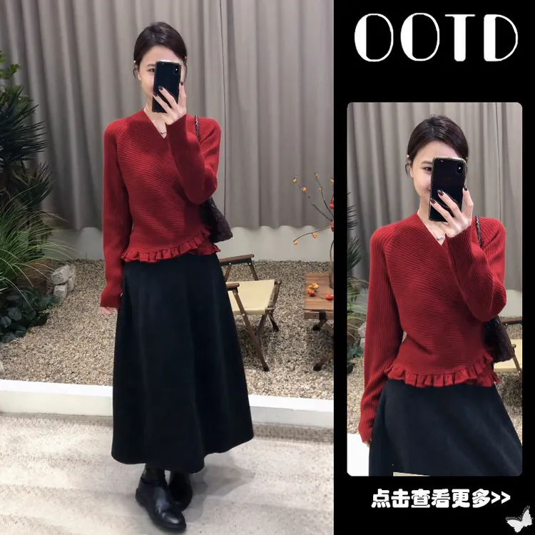 秋冬流行穿搭一整套女2025新款红色V领针织衫高腰半身裙两件套
