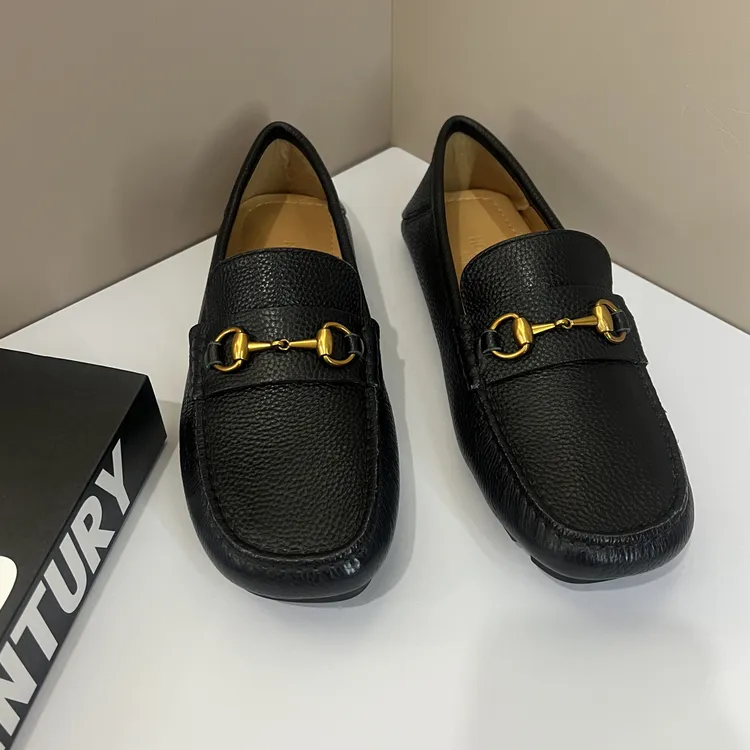 2025男士百搭黑色经典真皮豆豆鞋商务英伦风平底休闲乐福鞋