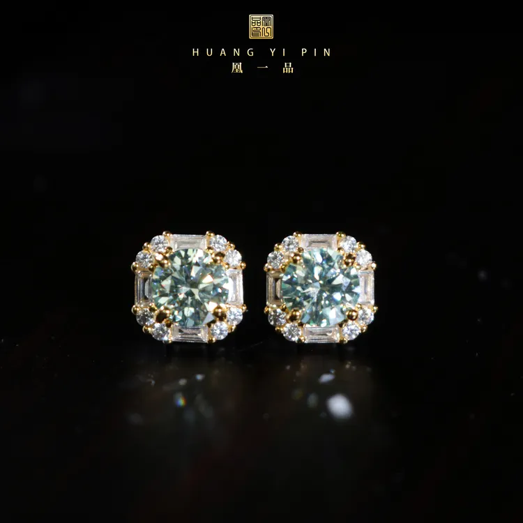 925银莫桑石银制品 【凰一品】 莫桑钻耳钉经典款S925