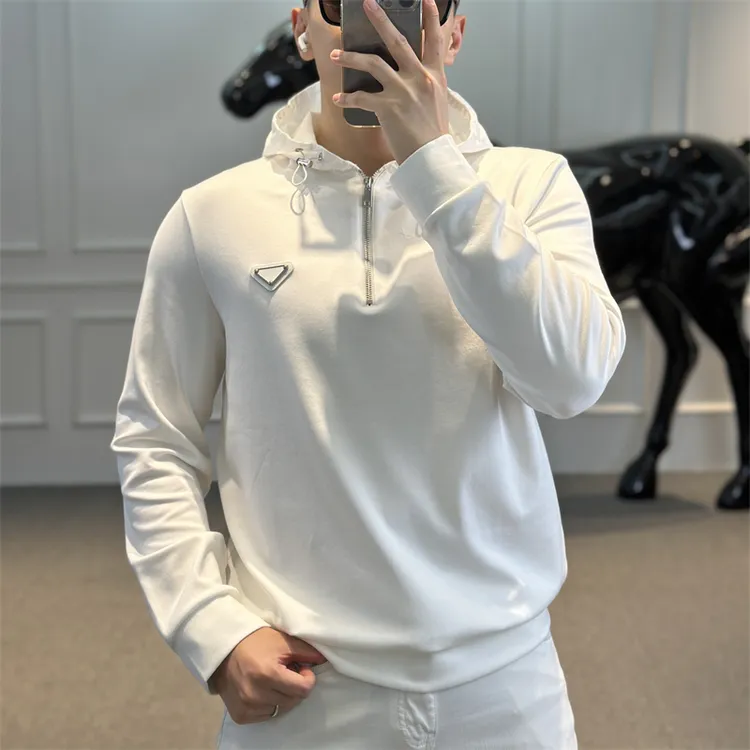 <古帝特尼>秋冬新款男士莫代尔三角标半拉链套头连帽卫衣Z-8062