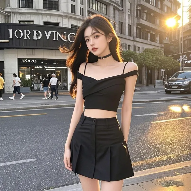 【KEKE】 设计感小众别致气质辣妹短款吊带上衣女半身裙修身黑色