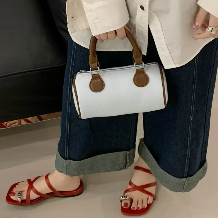 小敏家 夏季新款 法式风交叉带一字拖女平底露趾夹脚凉拖鞋女1107