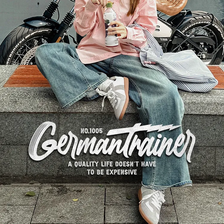 马登复古休闲运动小白训练鞋阿美咔叽百搭日常平底德训滑板鞋女