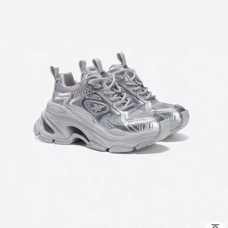 【聚新汇】经典百搭高级重工设计师老爹鞋四季1