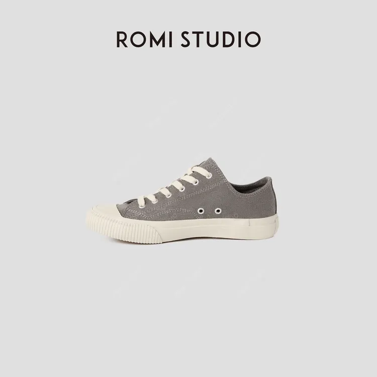 ROMI STUDIO“复古休闲”多色贝壳头平底系带低帮帆布鞋 RWCAP34818