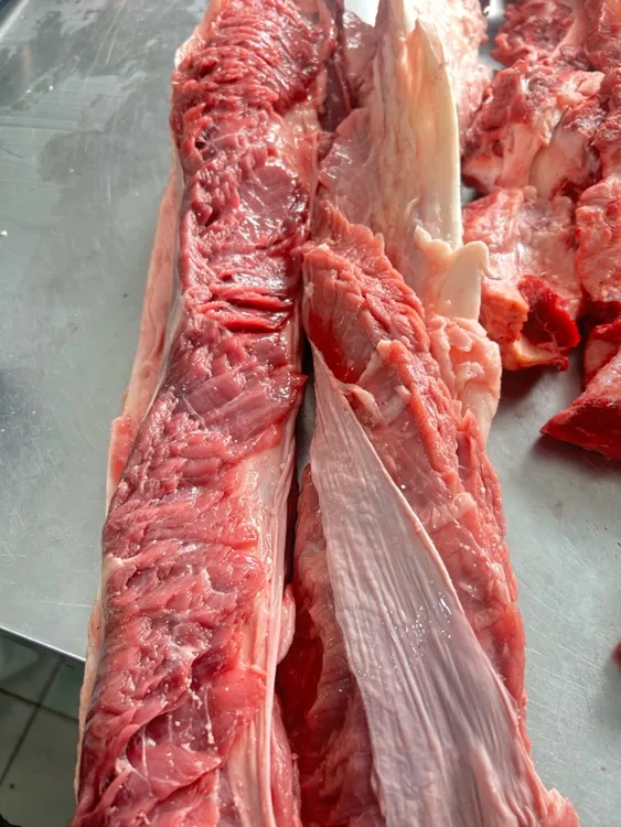 加肉牛腩燕翅排（带牛腩肉）