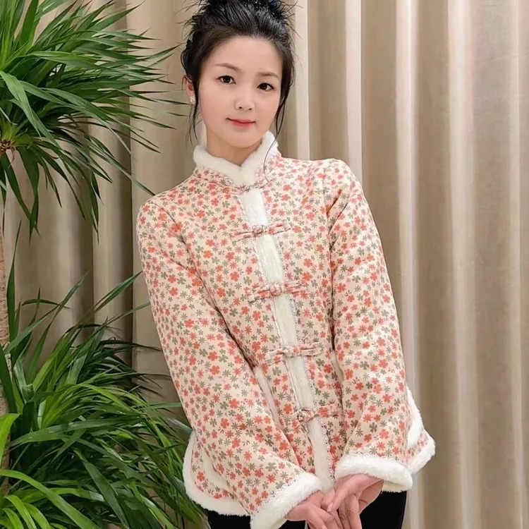 冬季加绒加厚中式复古正禁盘扣立领毛边女士棉服外套