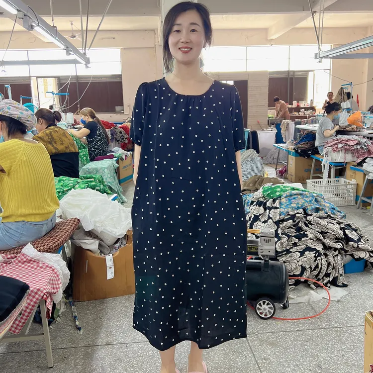 2025新款棉绸外穿裙子中老年妈妈装大码衣服夏季连衣裙宽松双口袋
