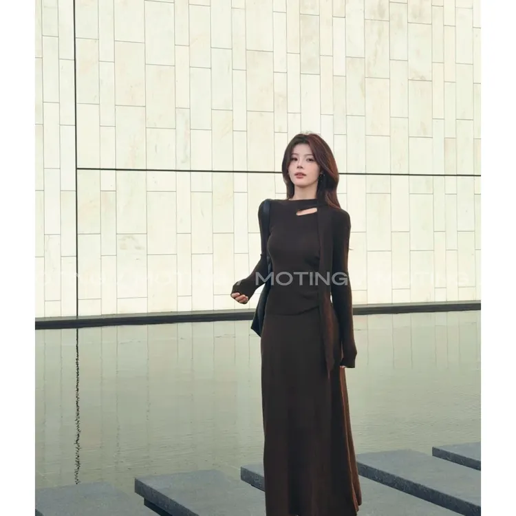 时尚套装女装针织长袖长裙显瘦秋冬修身收腰飘带上衣套装半身裙