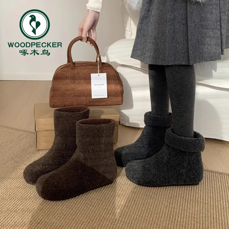 啄木鸟平底复古毛呢加绒短靴女2025冬新款雪地靴加厚保暖勃肯靴子