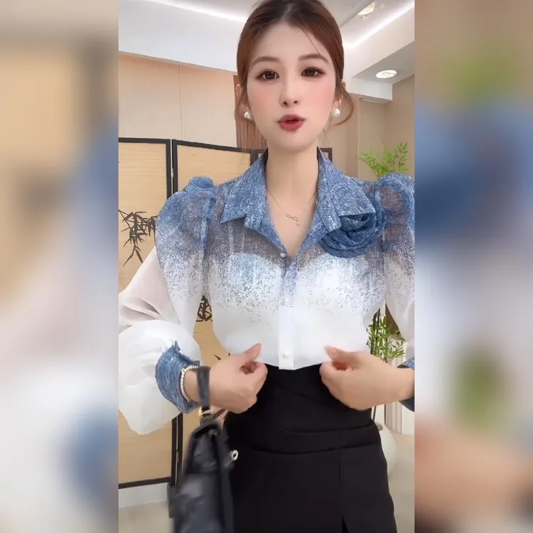 夏季新款时尚气质宽松显瘦大码立体花朵渐变色防晒长袖衬衫女上衣