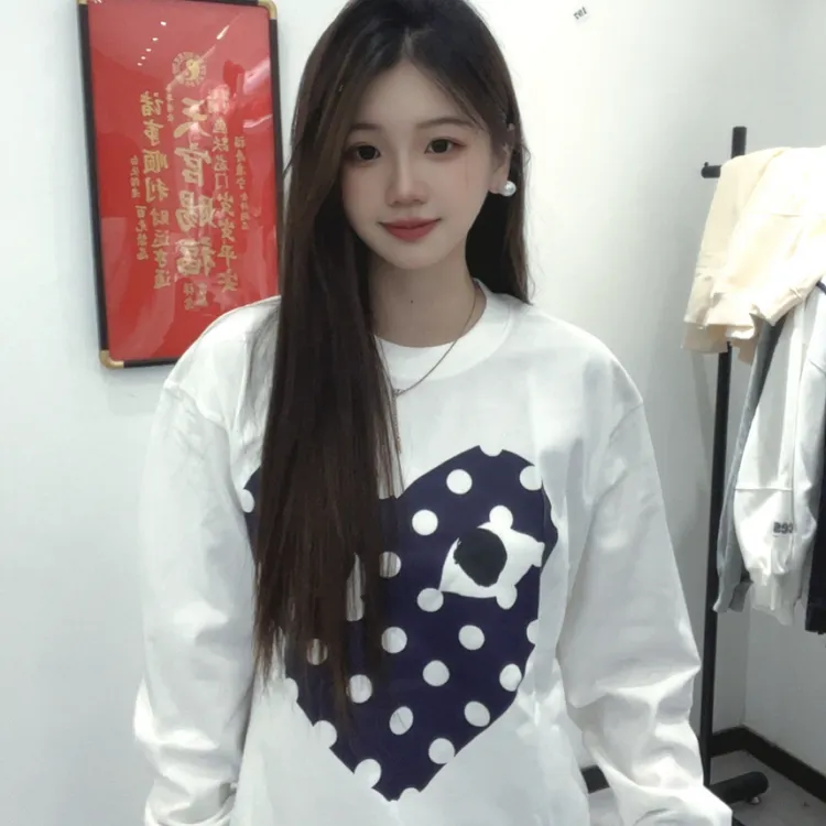 GTA潮牌买手 爱心男女同款百搭好看情侣闺蜜纯棉圆领看好在拍