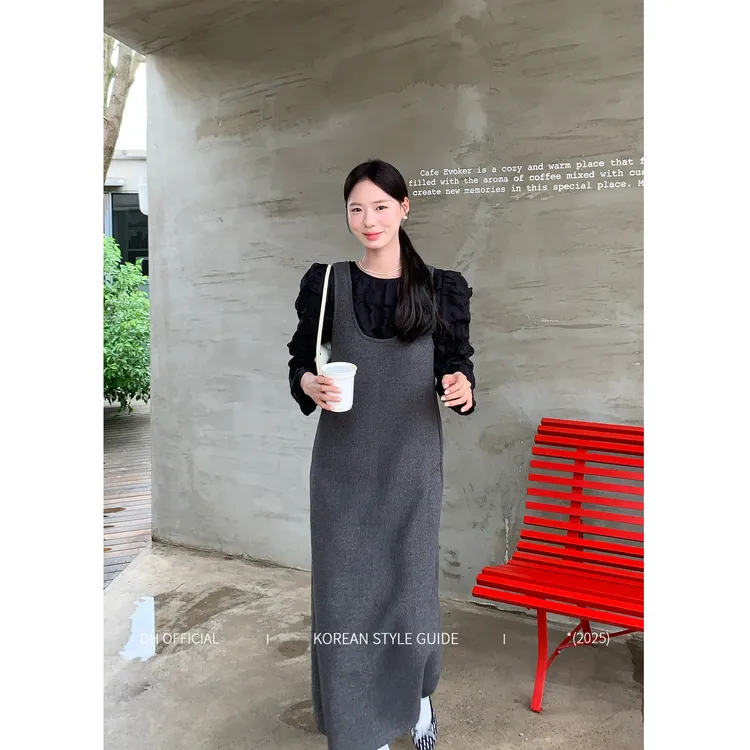 DH OFFICIAL大花【首尔画廊 Seoul】秋季宽松无袖U领毛衣背心裙长裙