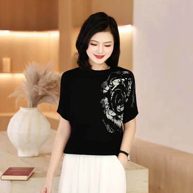 阿楠anan 瑰丽花影 兰精天丝圆领针织撞色玫瑰蝙蝠袖轻薄短袖上衣