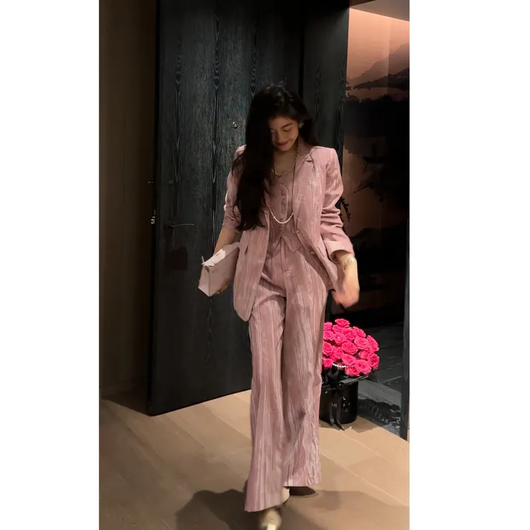 N.COU妮蔻25秋新款时髦大气通勤风晕染粉色西装阔腿裤套装DY10087