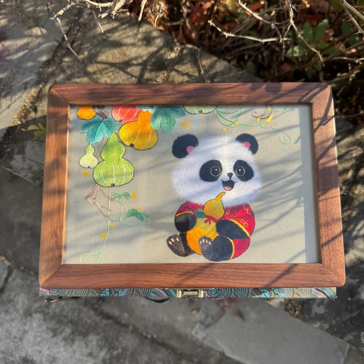 非遗苏绣首饰盒双面绣胡桃木礼品收藏装饰