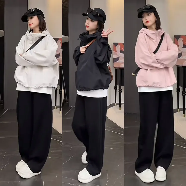 爆款时尚高级感连帽冲锋衣女装2025秋季流行超好看休闲显瘦短外套