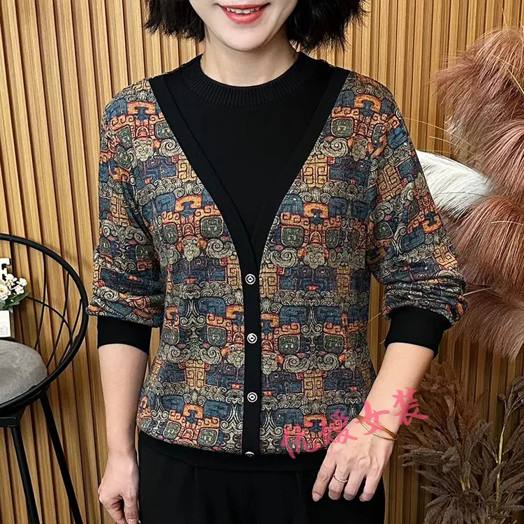 中老年女装秋季设计感圆领假两件百搭宽松显瘦洋气妈妈装长袖上衣
