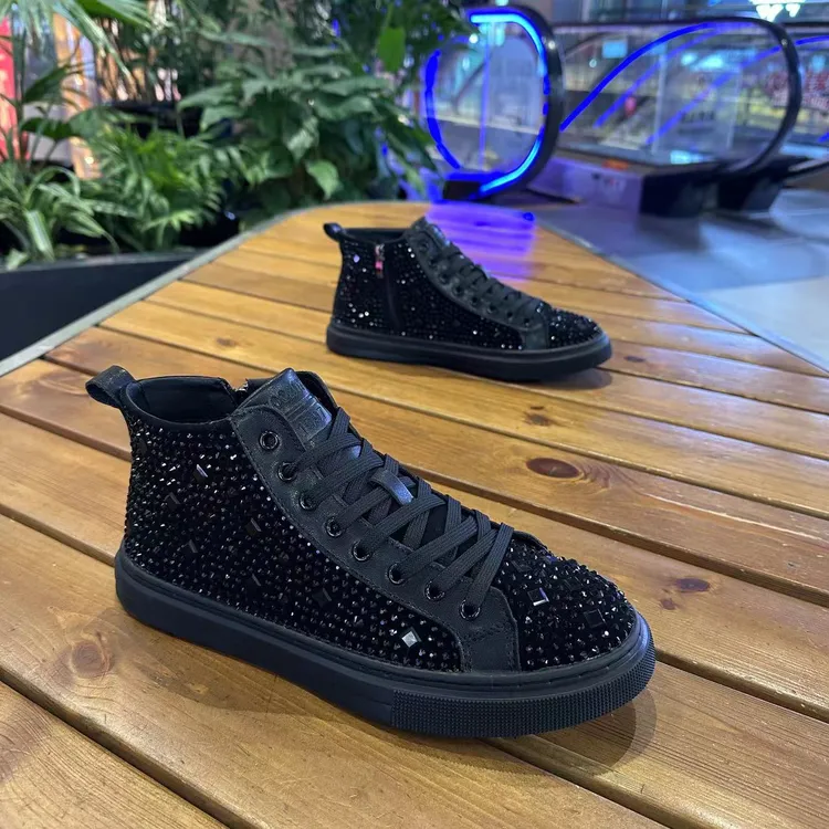 2627-54潮流风板鞋纯色韩式高帮休闲鞋春秋低跟平跟休闲风