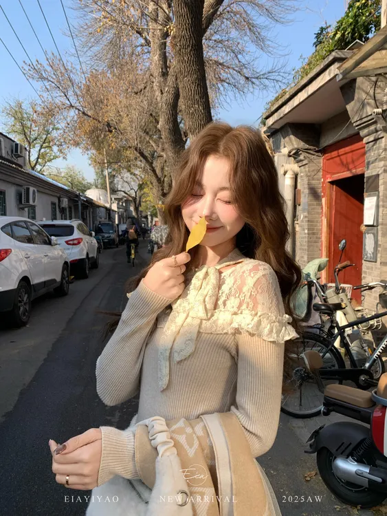 EIA一尧【天菜女友】气质温柔蕾丝蝴蝶结上衣微透韩系百搭内搭女冬