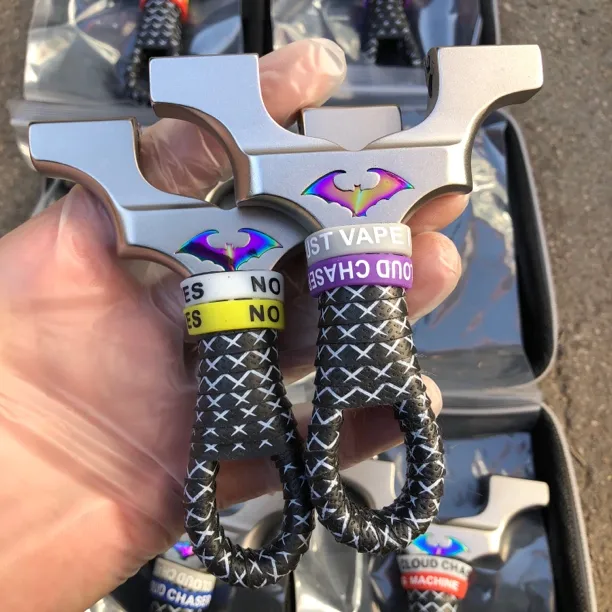 正品全钢直板蝙蝠户外玩具