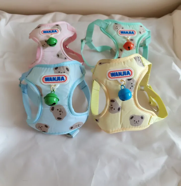 透气带铃铛防脱胸背网兜狗狗牵引绳中小型犬通用外出遛狗必备