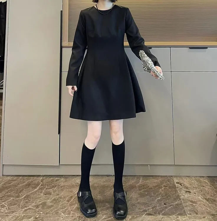 米可/MK-2679ZJ【长袖收腰小蛮腰连衣裙】时尚休闲秋季新款连衣裙