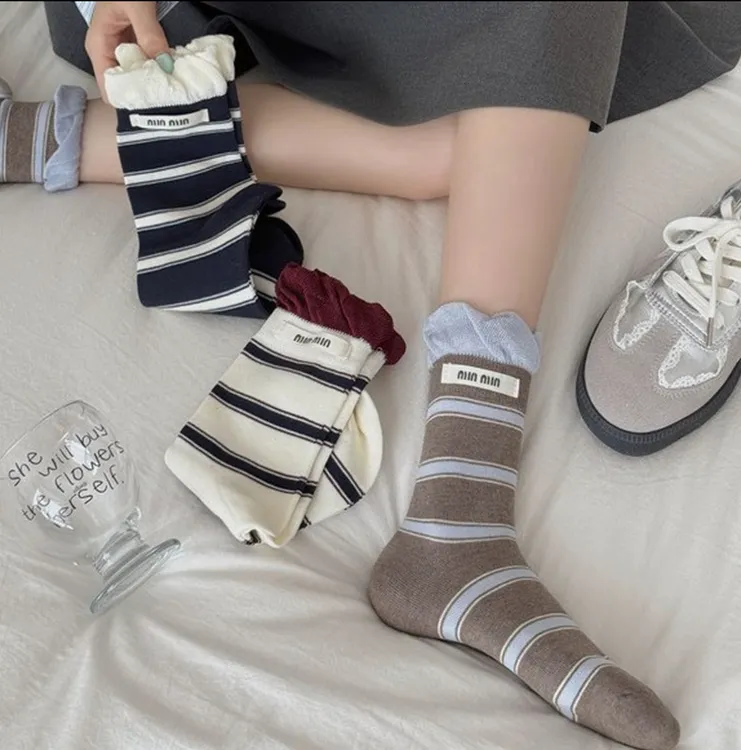 【高品质】韩系泡泡口条纹秋冬中筒袜子无骨棉袜百搭复古堆堆女袜