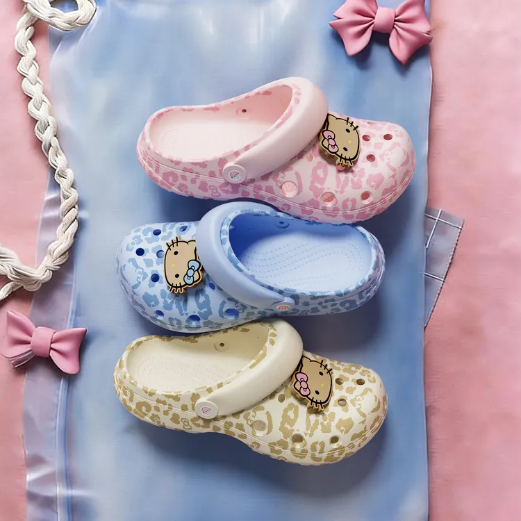 hellokitty复古百搭包头拖足弓支撑女2026新款厚底防滑耐脏洞洞鞋商品图