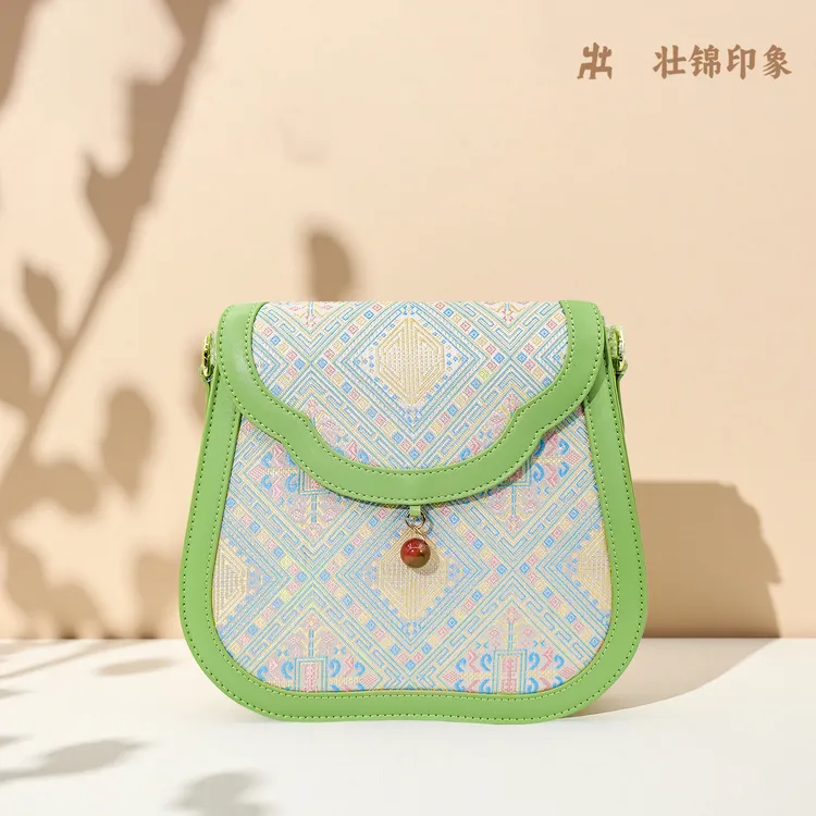 壮锦香莲包休闲夏季包包520单肩小清新小众斜挎包百搭洋气
