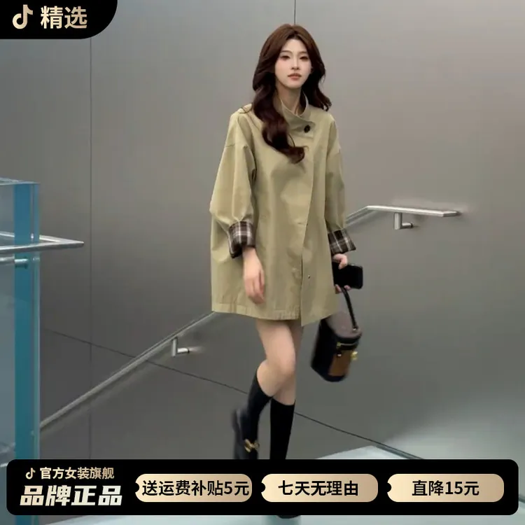 秋冬卡其色风衣上衣女春秋2026新款爆款韩系感英伦风宽松短款大衣