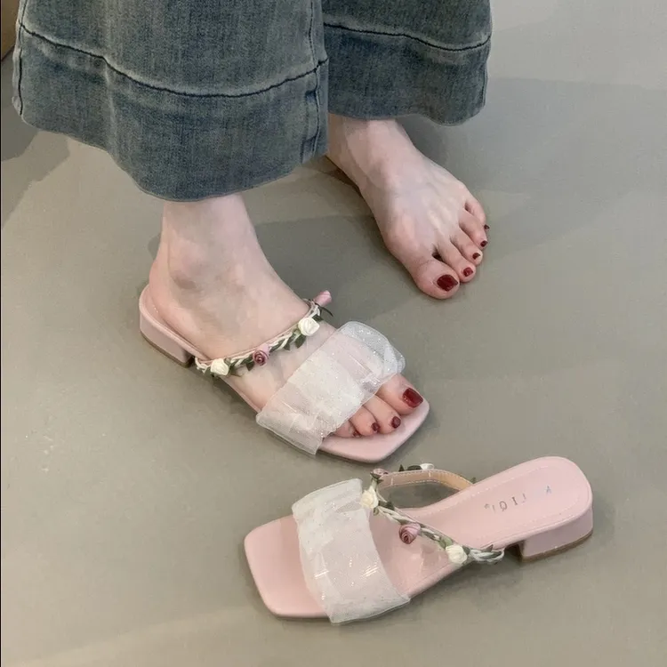 XLY-003-13温柔凉拖鞋女2025年夏季花朵露趾粗跟一字凉鞋女鞋