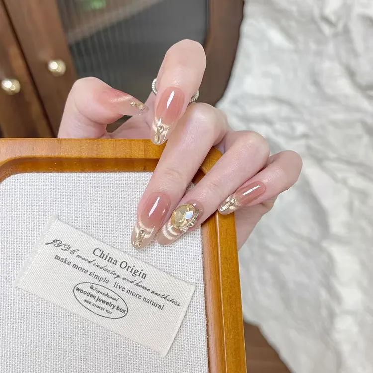 【甜美秋日】十片装纯手工穿戴甲高级金色钻球美甲温柔微笑猫眼甲片