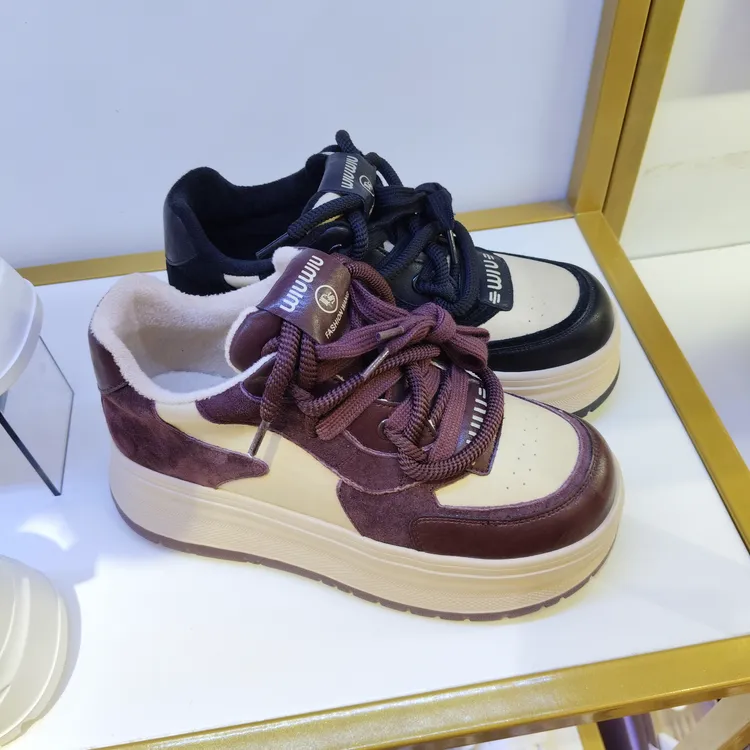 奥古斯都厚底休闲板鞋时尚百搭真皮加绒款薄绒