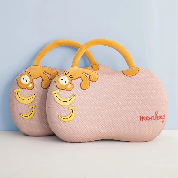 新款小猴子猫肚枕52*32cm单只一对装枕芯手提款便携可爱枕头