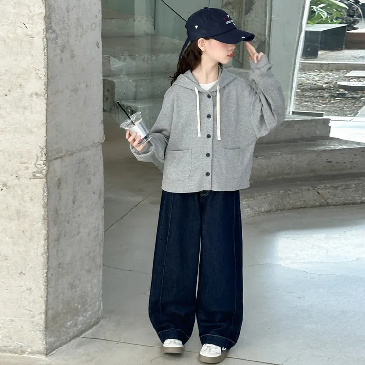 女童超好看套装春秋款2025新款大童韩系外套儿童时髦牛仔裤两件套