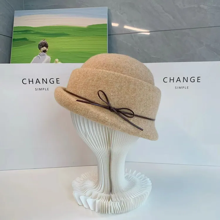 法式复古羊毛小礼帽女秋冬留洋千金帽子赫本风羊毡帽气质显贵盆帽