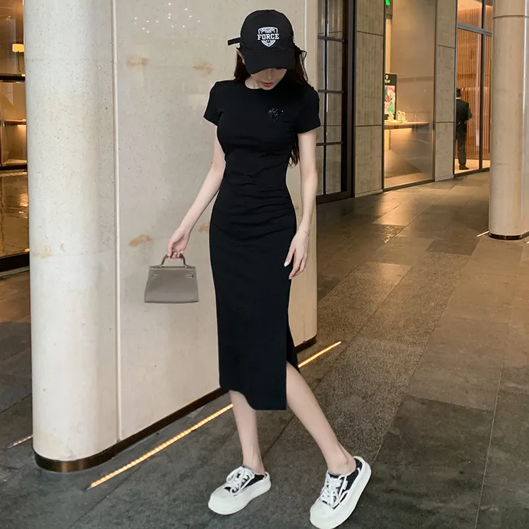 网红爆款后妈裙修身显瘦长款开叉短袖连衣裙气质百搭洋气衣服女