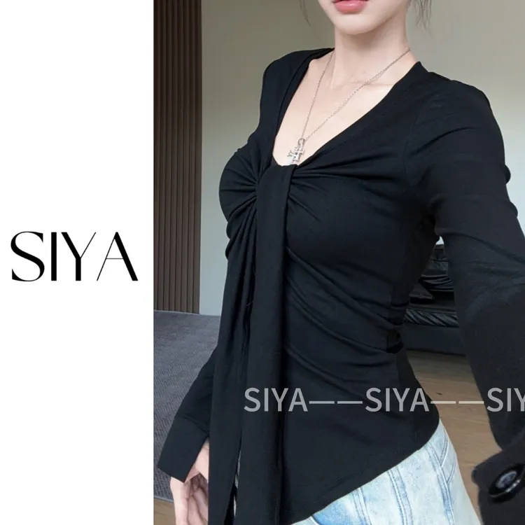 【SIYA】v领扭结长袖t恤女早秋新款独特别致褶皱收腰显瘦不规则上衣