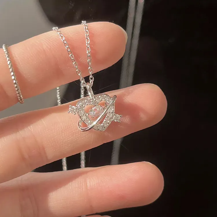 钛钢项链 一箭穿心项链女气质小众设计感闪钻爱心百搭灵动锁骨链