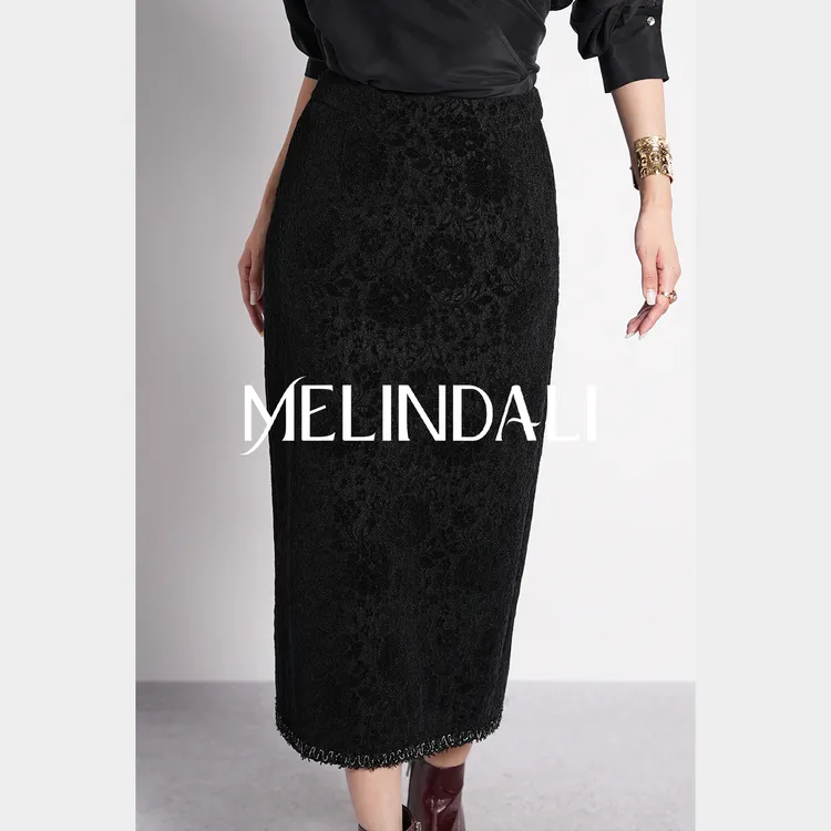Melinda Li【岩中花】小香风雪尼尔蕾丝手工织带直筒修身长半裙