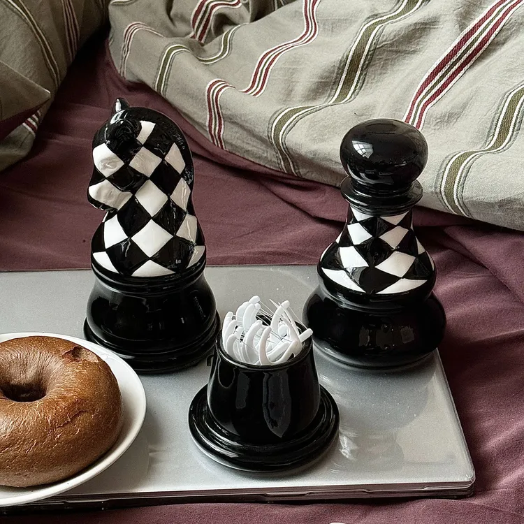  创意象棋牙签筒陶瓷牙线盒家用高档棉签筒牙线筒个性北欧牙签罐