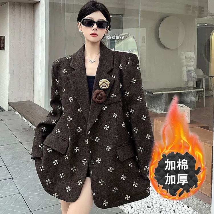 老钱风毛呢西装外套女冬夹棉加厚重工钉珠亮片呢子西服高端小香风