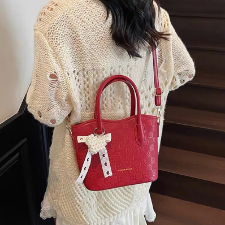 红色包包女2025新款手提菜篮子包高级感轻奢新娘结婚包单肩斜挎包
