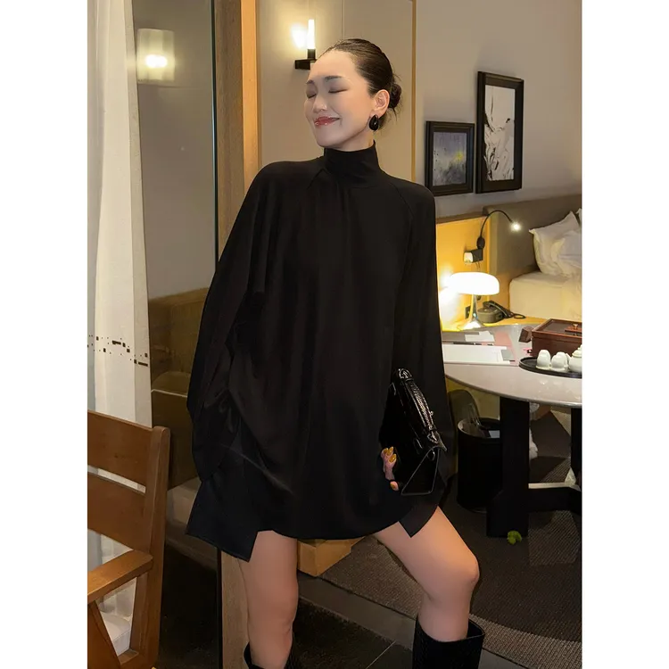 紫紫   柔烟廓形上衣  设计感下不规则高领慵懒感上衣ZD10SZYL800