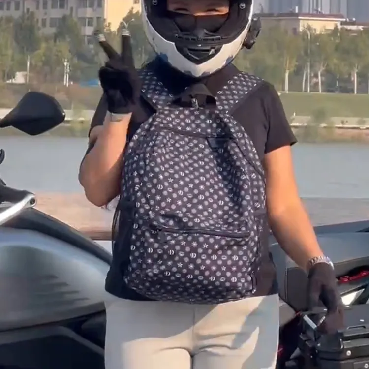 欧美风经典款户外百搭休闲旅行商务男女士运动健康学生减负书包