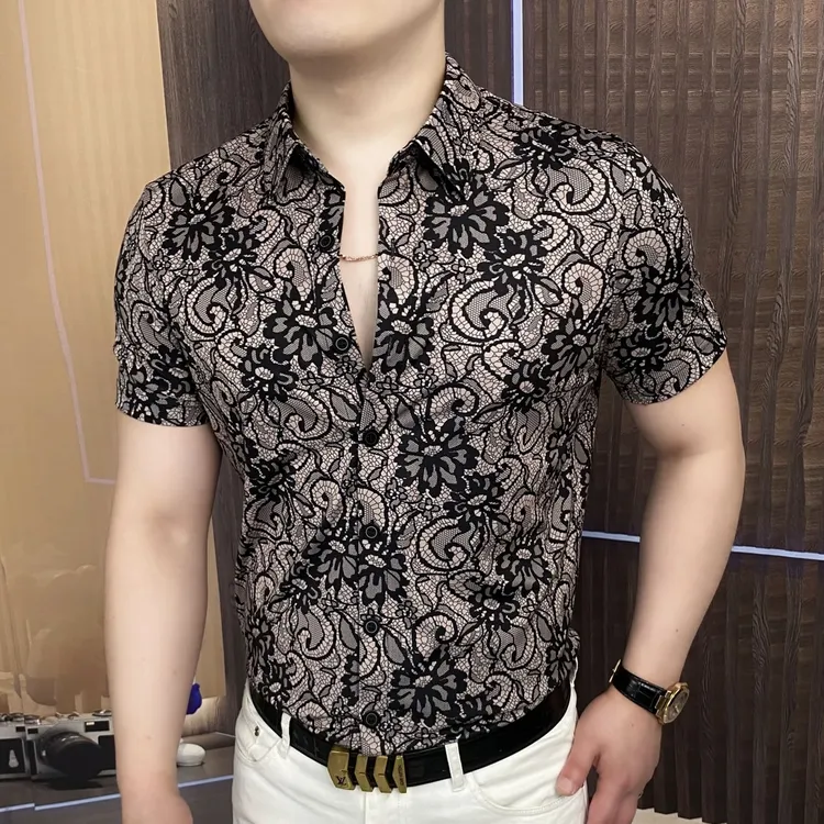 2025夏季男士短袖衬衫时尚个性波点腰果花帅气百搭半袖翻领衬衫薄