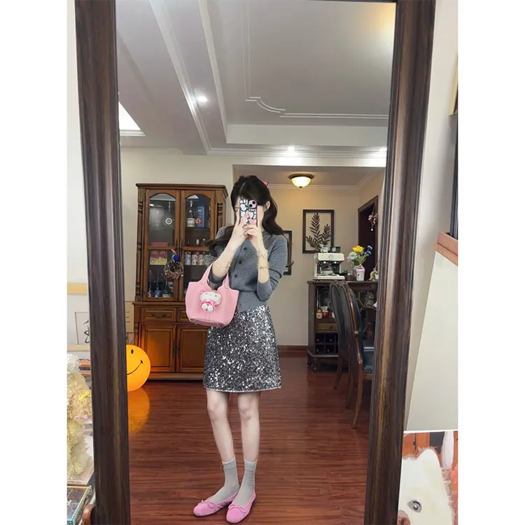 早秋季新款修身显瘦御姐风时尚针织穿搭上衣气质时尚亮片半身裙女